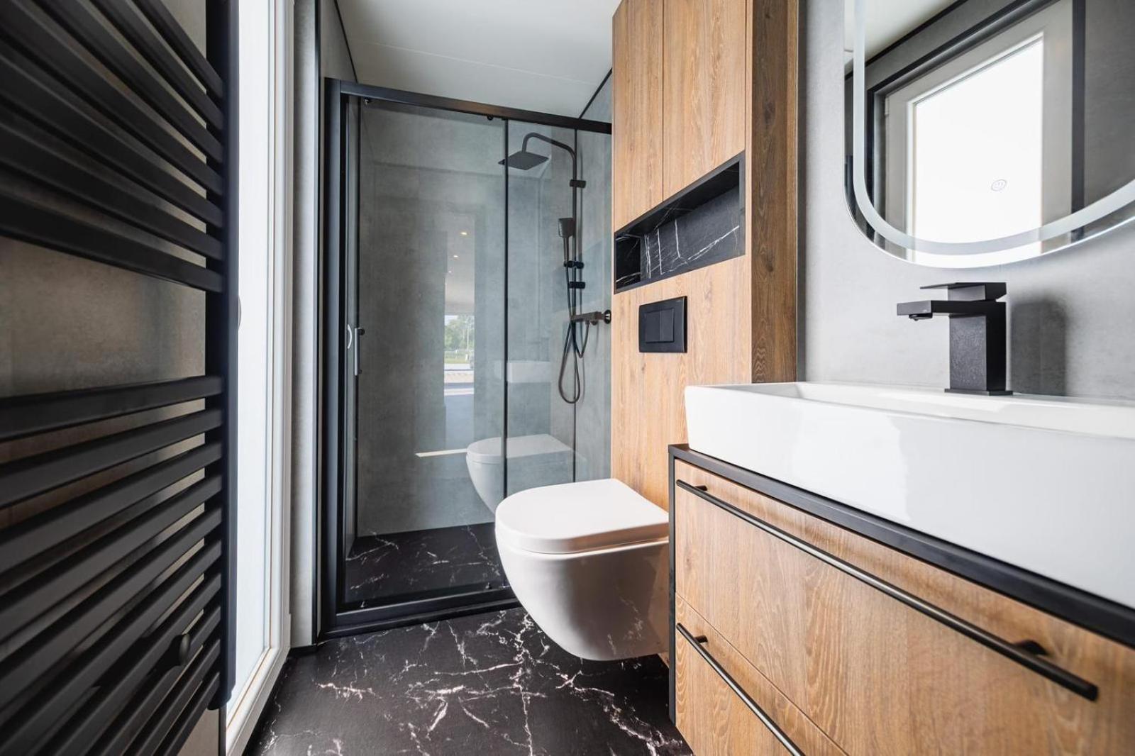 'relax Sea' - Wellness In Zeeland - Private Sauna - Airco - Garden - Outdoor Swimming Pool - Free Wifi, Towels & Bed Linen Ferienhaus *